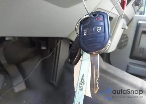 2014 Ford F-250 Xl из США, поврежденный, VIN 1FT7W2B67EEA88422